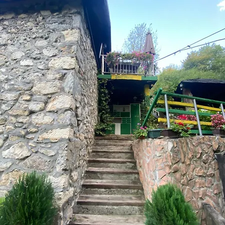 Dom wakacyjny Etno House Stari Mlin *